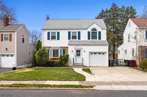 37 Mapes Ave, Nutley, NJ 07110