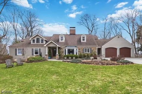 76 Skyline Dr, Morristown, NJ 07960