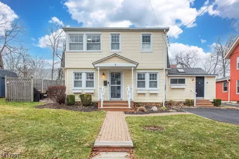 9 N Hillside Ave, Chatham, NJ 07928