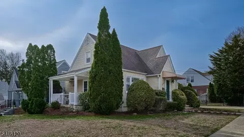337 Madison Ave, Clifton, NJ 07011
