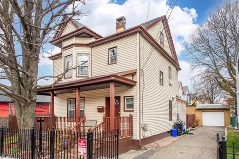 204 Central Ave, Passaic, NJ 07055