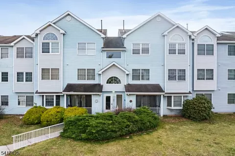 814 Edpas Rd, New Brunswick, NJ 08901