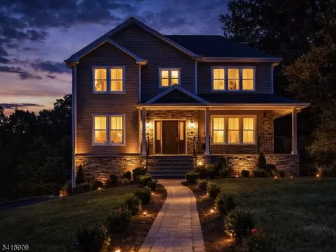50 Eagles Nest Ter, West Milford, NJ 07480