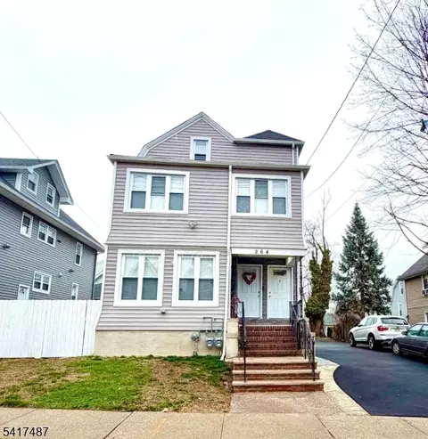 264 Greylock Pkwy, Belleville, NJ 07109