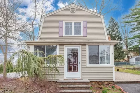 29 S Belair Ave, Cedar Knolls, NJ 07927