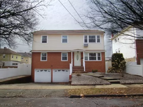 132 Oak St #2, Rahway, NJ 07065