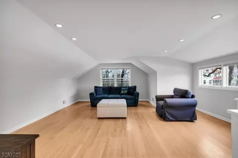 59 Manor Dr, Basking Ridge, NJ 07920 photo 28