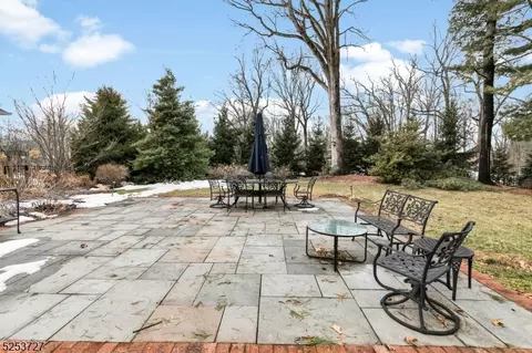 59 Manor Dr, Basking Ridge, NJ 07920 photo 43