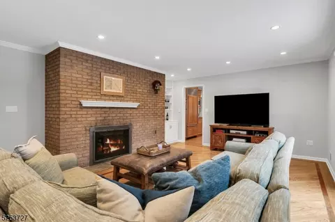59 Manor Dr, Basking Ridge, NJ 07920 photo 19