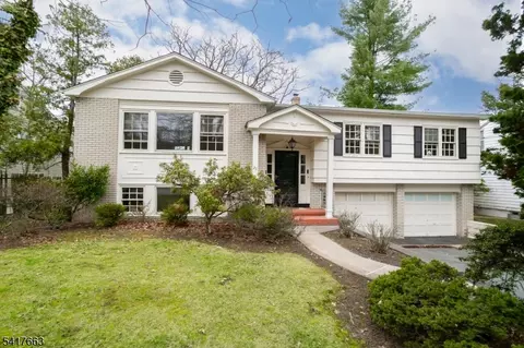 25 Devonshire Ter, West Orange, NJ 07052