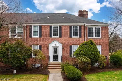 101 Gates Ave #E7, Montclair, NJ 07042