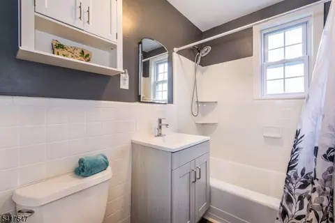 101 Gates Ave #E7, Montclair, NJ 07042 photo 15