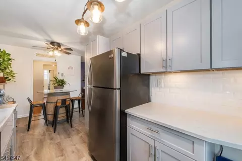101 Gates Ave #E7, Montclair, NJ 07042 photo 10