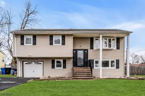 525 Trinity St, Plainfield, NJ 07063