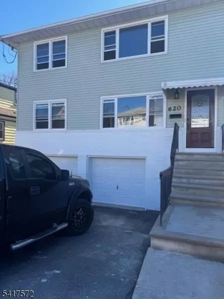 620 Jackson Ave, Linden, NJ 07036