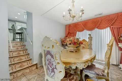 8 Monaghan Rd, Edison, NJ 08817 photo 8