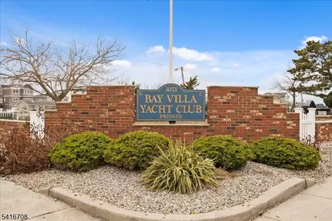 3071 Route35sb-b1-u7 #7, Lavallette, NJ 08735