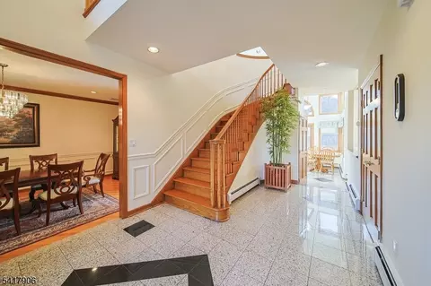 19 Dave Espie Way, Wayne, NJ 07470 photo 7