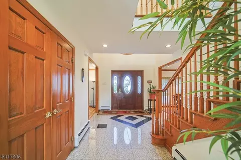 19 Dave Espie Way, Wayne, NJ 07470 photo 8
