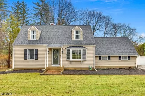 802 E Prospect St, Hackettstown, NJ 07840