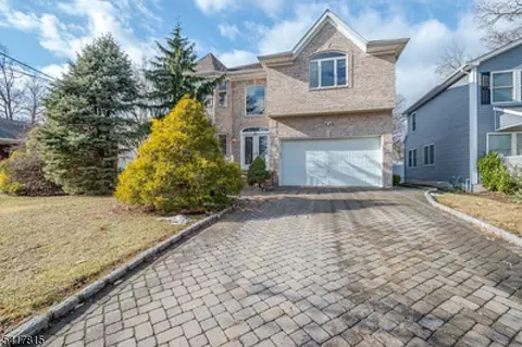 53 Princeton Ave, Colonia, NJ 07067