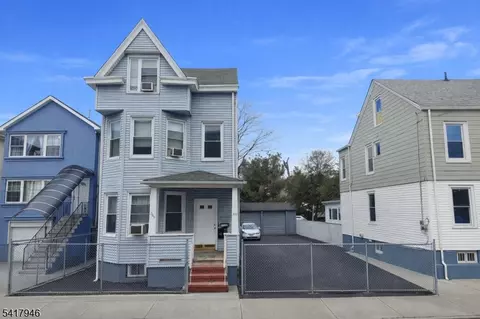 369 Totowa Ave, Paterson, NJ 07502