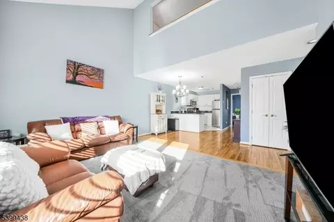45 Royal Ave #46, Hawthorne, NJ 07506