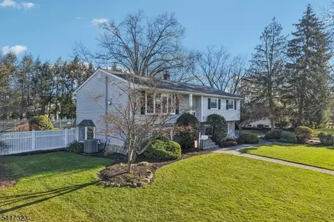 116 Carol Pl, Wayne, NJ 07470 photo 38
