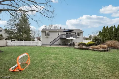 116 Carol Pl, Wayne, NJ 07470 photo 33