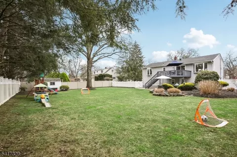 116 Carol Pl, Wayne, NJ 07470 photo 35
