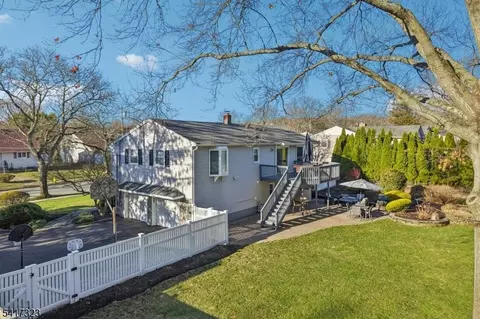 116 Carol Pl, Wayne, NJ 07470 photo 36