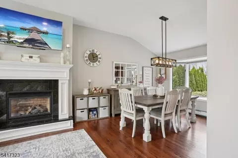 116 Carol Pl, Wayne, NJ 07470 photo 7
