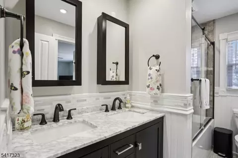 116 Carol Pl, Wayne, NJ 07470 photo 23