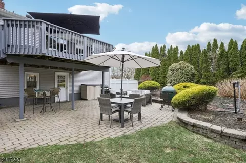 116 Carol Pl, Wayne, NJ 07470 photo 32