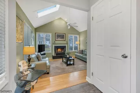 7 Meadow View Lane Ondo, Berkeley Heights, NJ 07922 photo 4