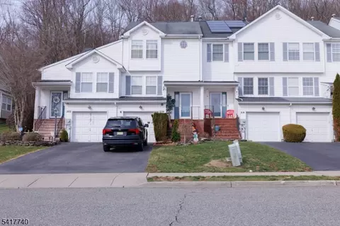 220 Canal Way, Hackettstown, NJ 07840