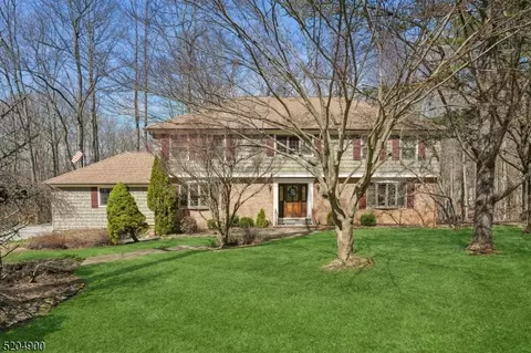 31 Branko Rd, Berkeley Heights, NJ 07922