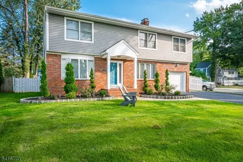 2 Doris Pkwy, Westfield, NJ 07090