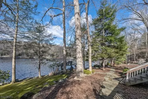 26 Short Rd, Bloomingdale Boro, NJ 07420 photo 45