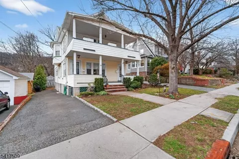10 Brookside Ave, Hawthorne, NJ 07506
