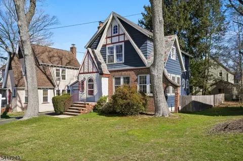 35 Broadview Ave, Maplewood, NJ 07040