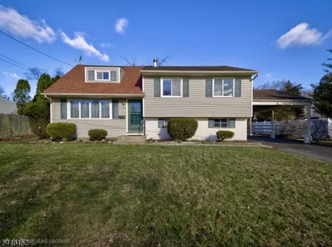 74 Marcy St, Somerset, NJ 08873