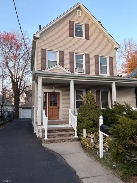 20 Bond St, Passaic, NJ 07055