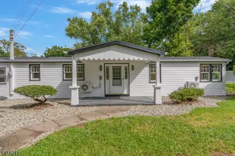 68 Trenton Ave # -A, Frenchtown, NJ 08825