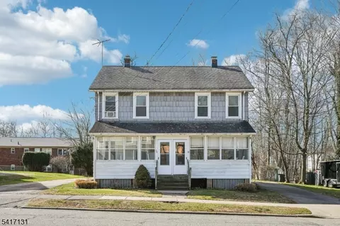 30 32 Willard St, Pompton Lakes, NJ 07442