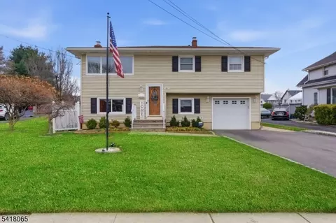 421 Stout Ave, Scotch Plains, NJ 07076