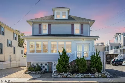 226 3rd St, Beach Haven, NJ 08008