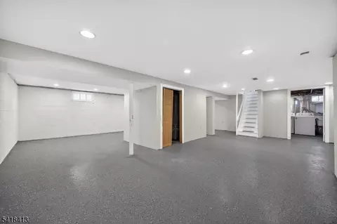 340 Old Post Rd, Edison, NJ 08817 photo 22