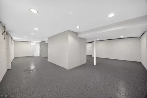 340 Old Post Rd, Edison, NJ 08817 photo 20
