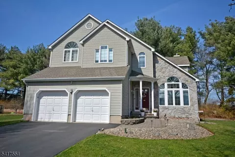 59 Wallace Blvd, Hillsborough, NJ 08844